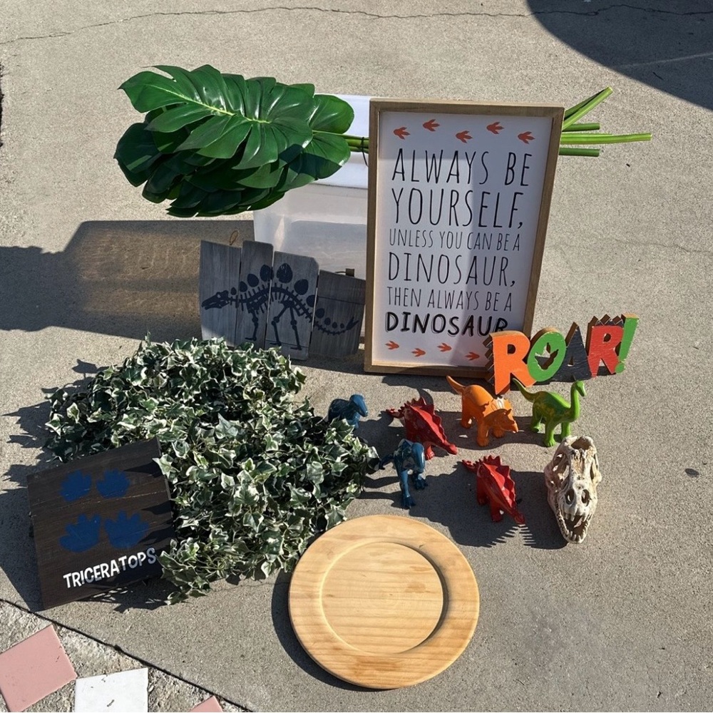Dinosaur Themed Decor Set with Greenery